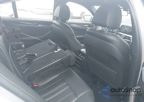 2018 BMW 530E xDrive Iperformance from USA, damaged, VIN WBAJB1C53JB084376